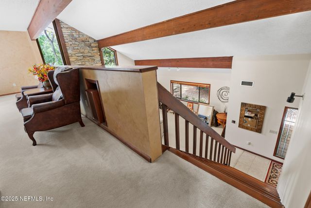 12852 LONGVIEW Drive W, Jacksonville, FL 32223