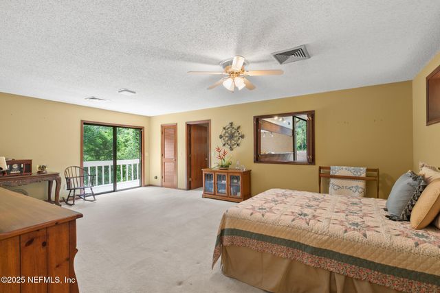 12852 LONGVIEW Drive W, Jacksonville, FL 32223