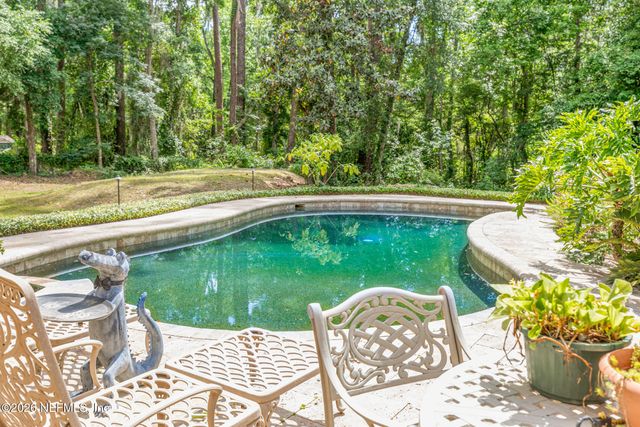 12852 LONGVIEW Drive W, Jacksonville, FL 32223