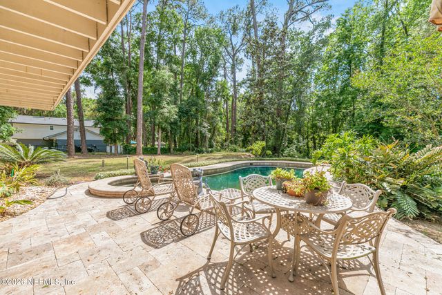 12852 LONGVIEW Drive W, Jacksonville, FL 32223