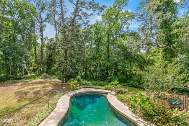 12852 LONGVIEW Drive W, Jacksonville, FL 32223