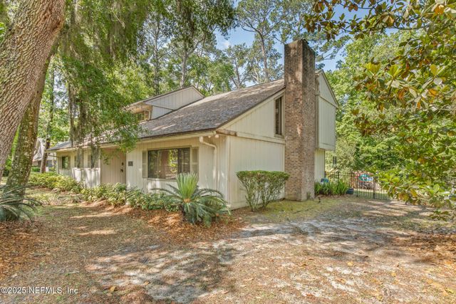 12852 LONGVIEW Drive W, Jacksonville, FL 32223