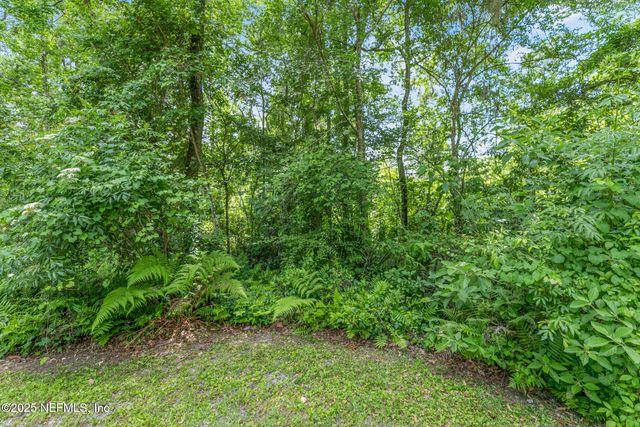 12852 LONGVIEW Drive W, Jacksonville, FL 32223