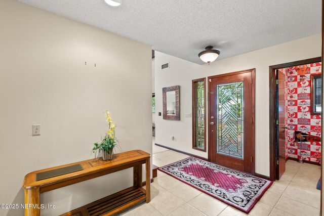 12852 LONGVIEW Drive W, Jacksonville, FL 32223