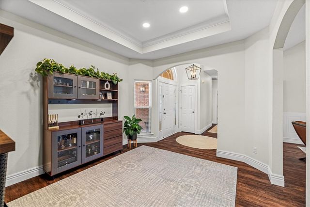 605 SW Duke Avenue, Bentonville, AR 72712