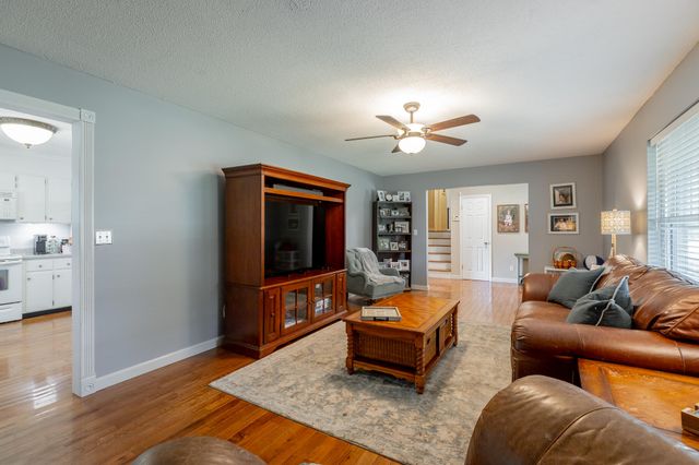 4818 Camellia Avenue NW, Cleveland, TN 37312