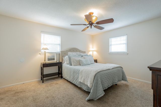 4818 Camellia Avenue NW, Cleveland, TN 37312