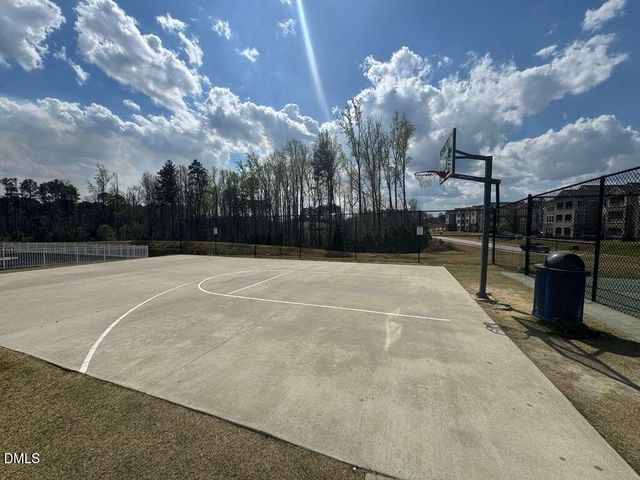 2530 Hutch Lane, Apex, NC 27523