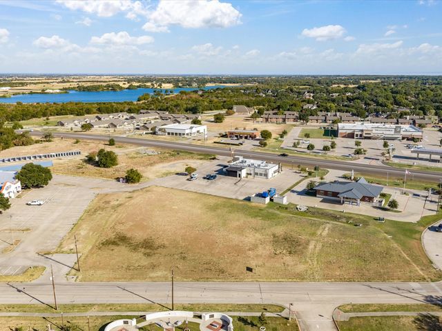 Lot 2R & 3R Ennis Parkway Avenue, Ennis, TX 75119