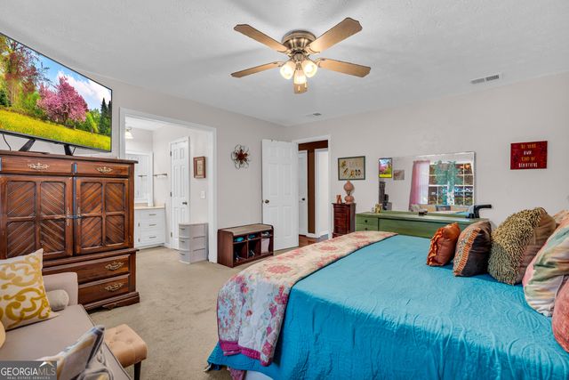 2671 Club Forest Court SE, Conyers, GA 30013