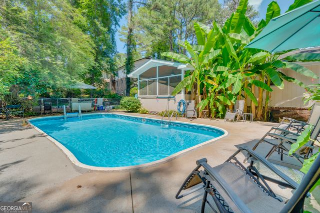 2671 Club Forest Court SE, Conyers, GA 30013