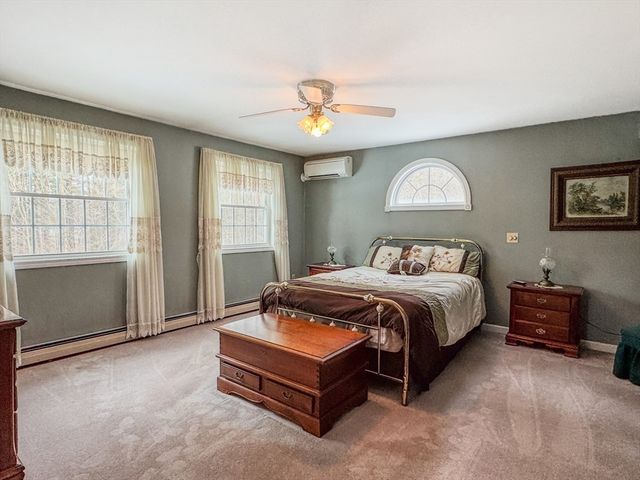 132 Poplar Street, Greenfield, MA 01301