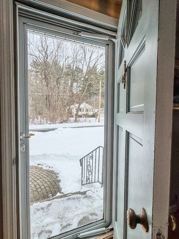 132 Poplar Street, Greenfield, MA 01301