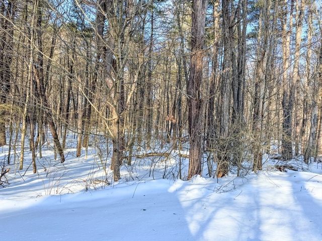 132 Poplar Street, Greenfield, MA 01301