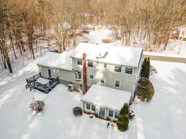 132 Poplar Street, Greenfield, MA 01301