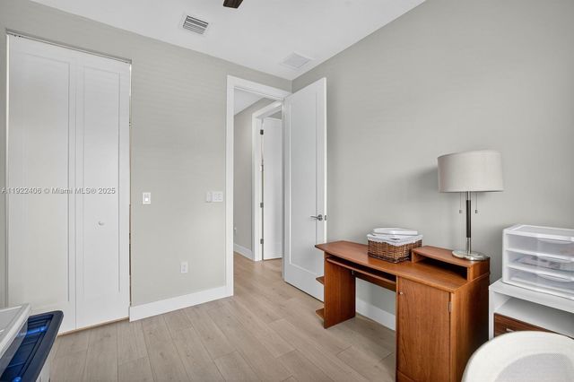 1402 SW 4th Ave, Fort Lauderdale, FL 33315