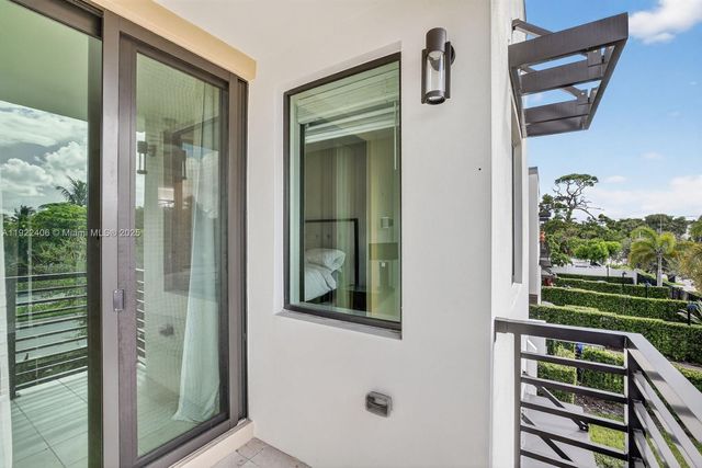 1402 SW 4th Ave, Fort Lauderdale, FL 33315