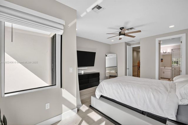 1402 SW 4th Ave, Fort Lauderdale, FL 33315