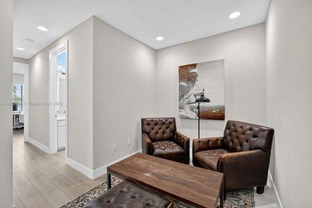 1402 SW 4th Ave, Fort Lauderdale, FL 33315