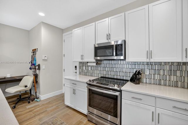 1402 SW 4th Ave, Fort Lauderdale, FL 33315