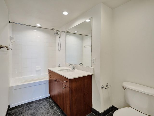 110 N Federal Highway 1212, Fort Lauderdale, FL 33301