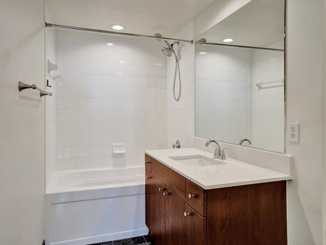 110 N Federal Highway 1212, Fort Lauderdale, FL 33301