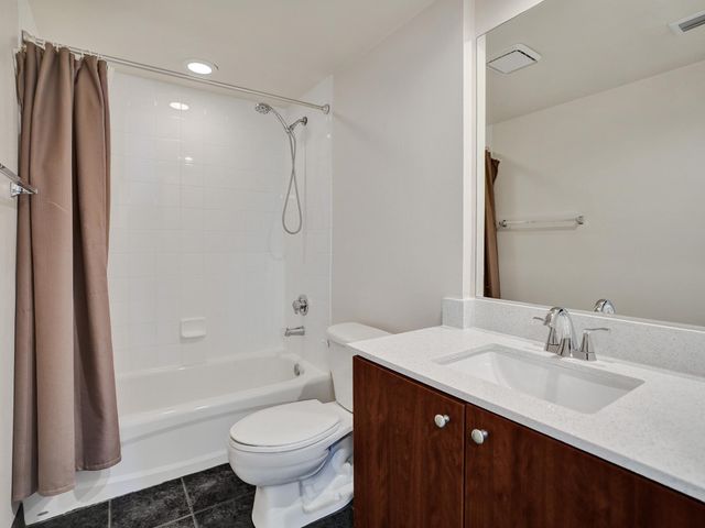 110 N Federal Highway 1212, Fort Lauderdale, FL 33301