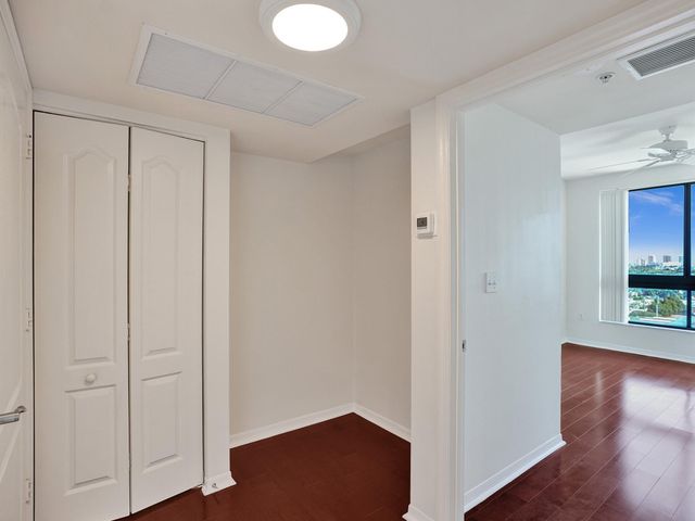 110 N Federal Highway 1212, Fort Lauderdale, FL 33301