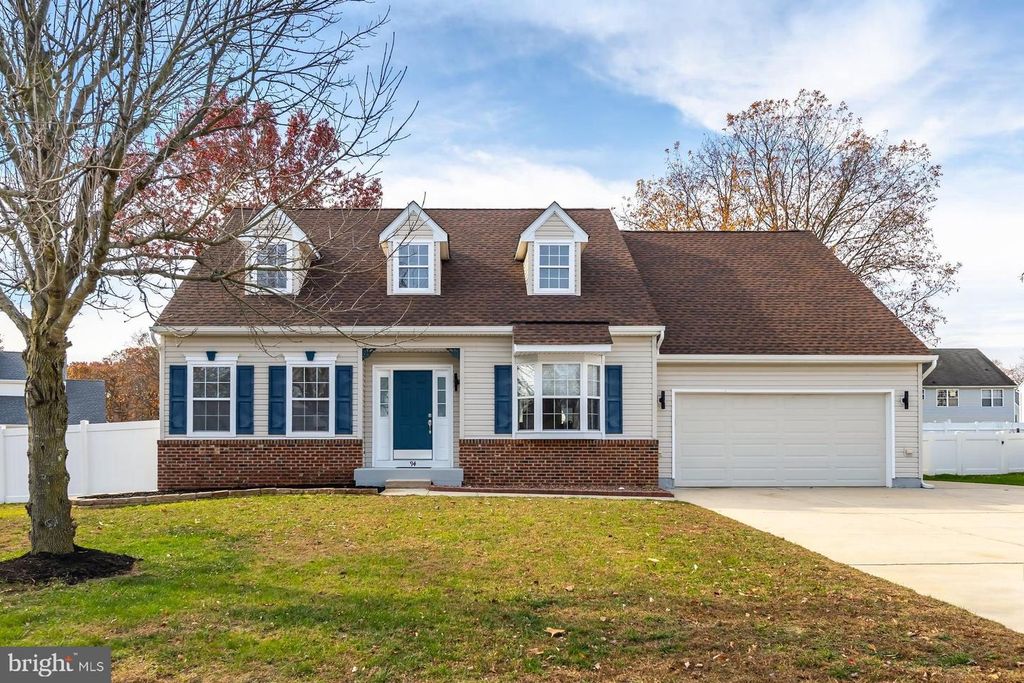 94 ANNAPOLIS DR, Sicklerville, NJ 08081