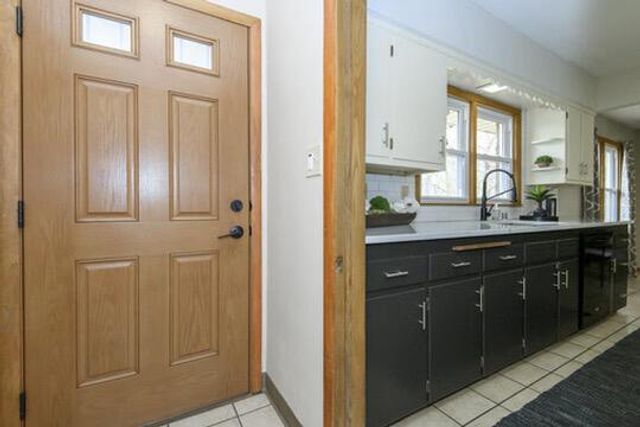 264 Vine STREET, West Bend, WI 53095