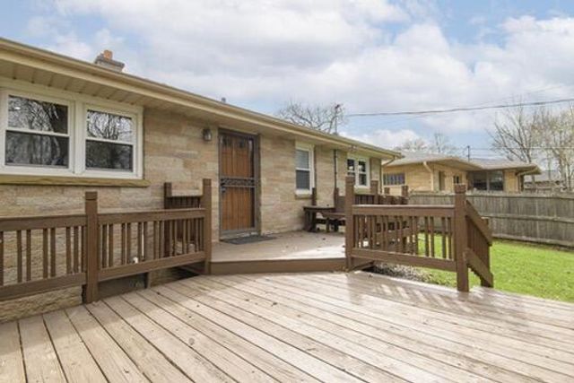 264 Vine STREET, West Bend, WI 53095