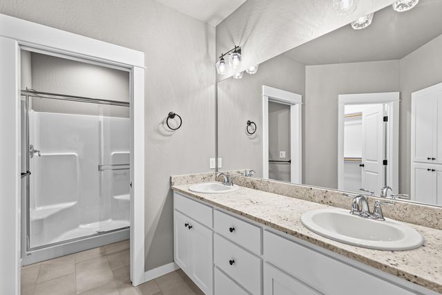 3742 Carlin Drive, Medford, OR 97504