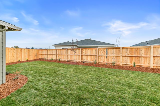 3742 Carlin Drive, Medford, OR 97504