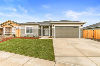 3742 Carlin Drive, Medford, OR 97504