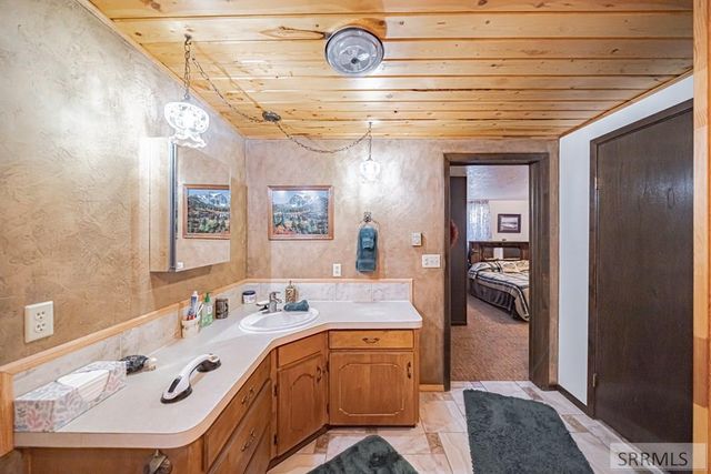 454 W 350 N, Blackfoot, ID 83221