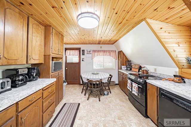 454 W 350 N, Blackfoot, ID 83221