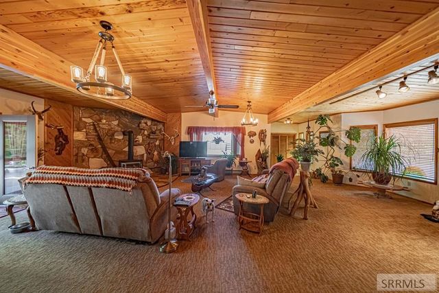 454 W 350 N, Blackfoot, ID 83221