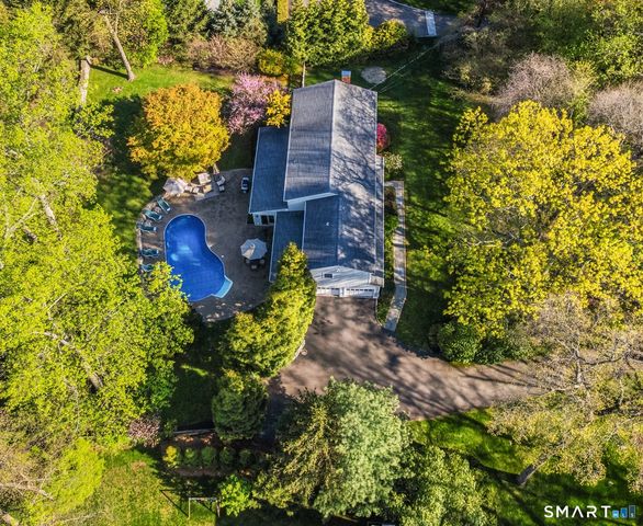 24 Burr School Road, Westport, CT 06880
