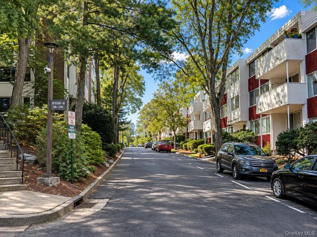 921 Colony Drive, Hartsdale, NY 10530