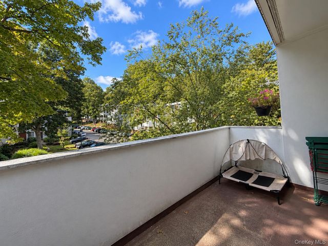 921 Colony Drive, Hartsdale, NY 10530