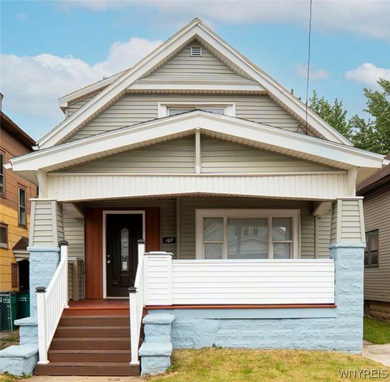 107 Hazelwood Avenue, Buffalo, NY 14215