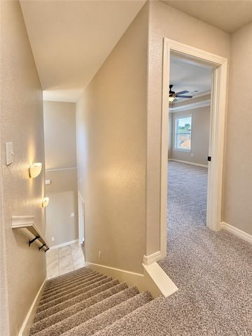 2669 N Miranda Avenue, Fayetteville, AR 72703