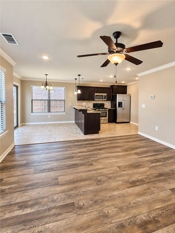 2669 N Miranda Avenue, Fayetteville, AR 72703