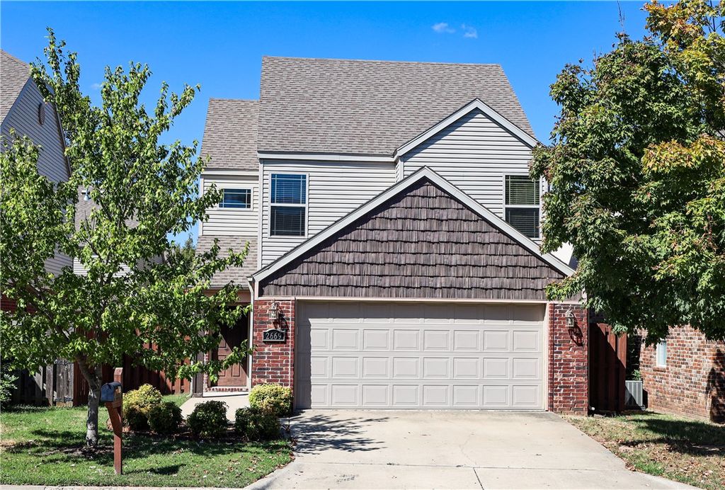 2669 N Miranda Avenue, Fayetteville, AR 72703