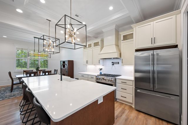 863 Shady Bluff Trl, Clarksville, TN 37043