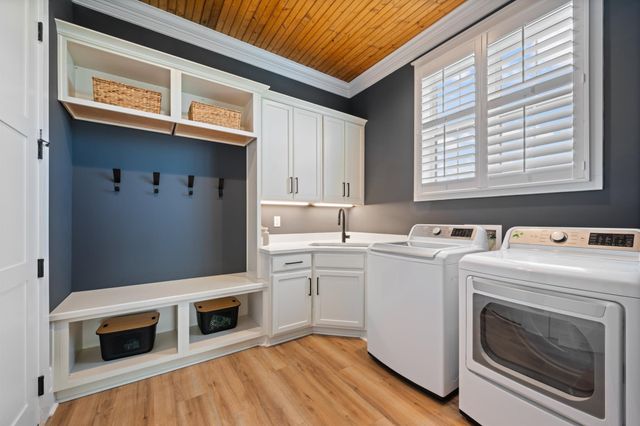 863 Shady Bluff Trl, Clarksville, TN 37043