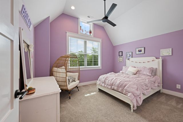 863 Shady Bluff Trl, Clarksville, TN 37043