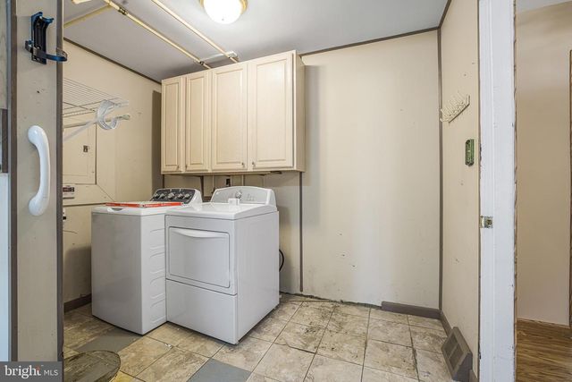 14 LONGVIEW DR, Newark, DE 19711