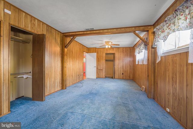 14 LONGVIEW DR, Newark, DE 19711