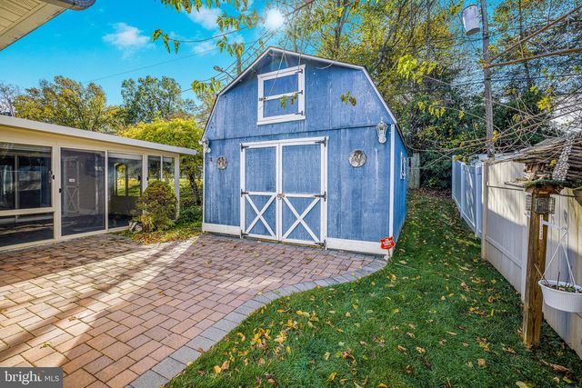 14 LONGVIEW DR, Newark, DE 19711